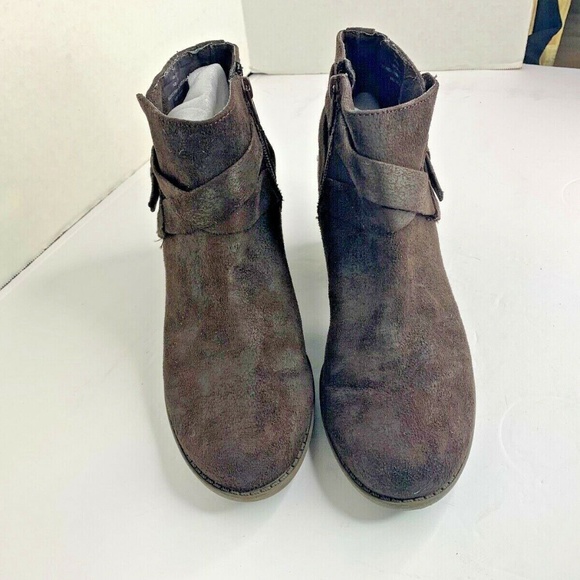 Crown Vintage Womens 7.5 M Faux Leather Brown Boot Ankle Bootie 2.5 in heel  Sid - Picture 3 of 6